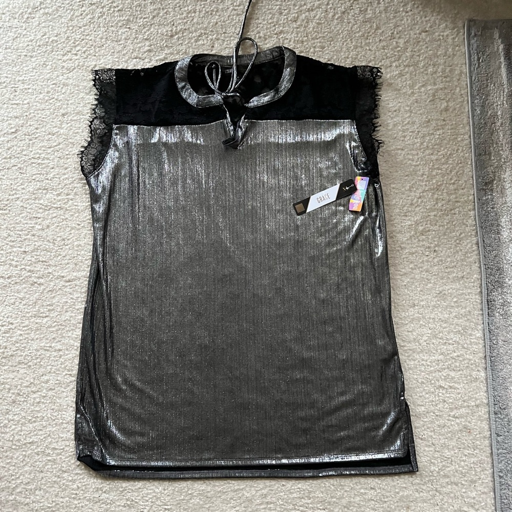 NWT lularoe blouse